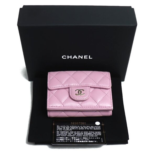 CHANEL Pink Wallet - Picture 8 of 8